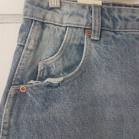 Rollas Elle Super High Rise Relaxed Distressed Denim Jean Garage Worn Sz 31 NWT - Picture 8 of 14